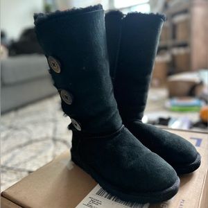 Black Tall Uggs - Size 6